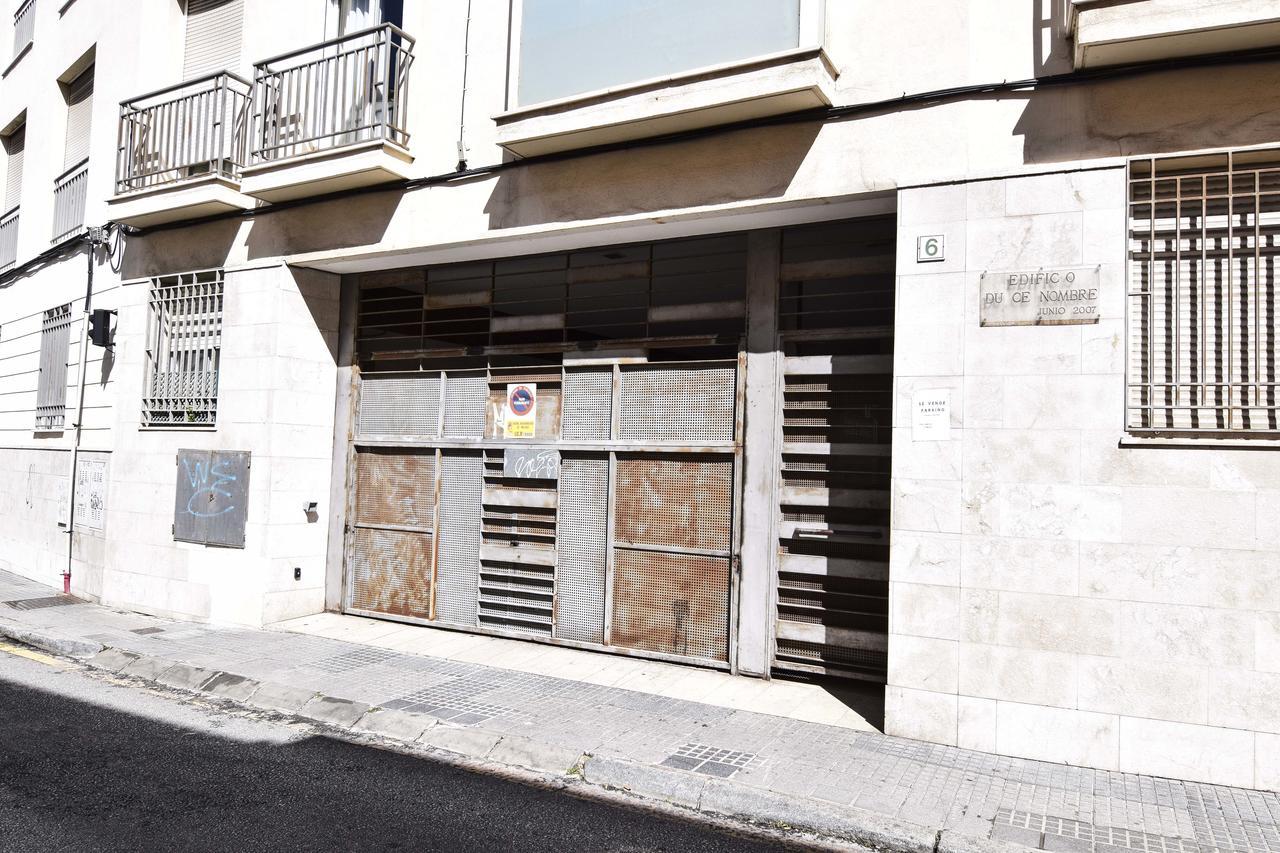 P&P Apartaments Carrera De Capuchinos Màlaga Exteriér fotografie