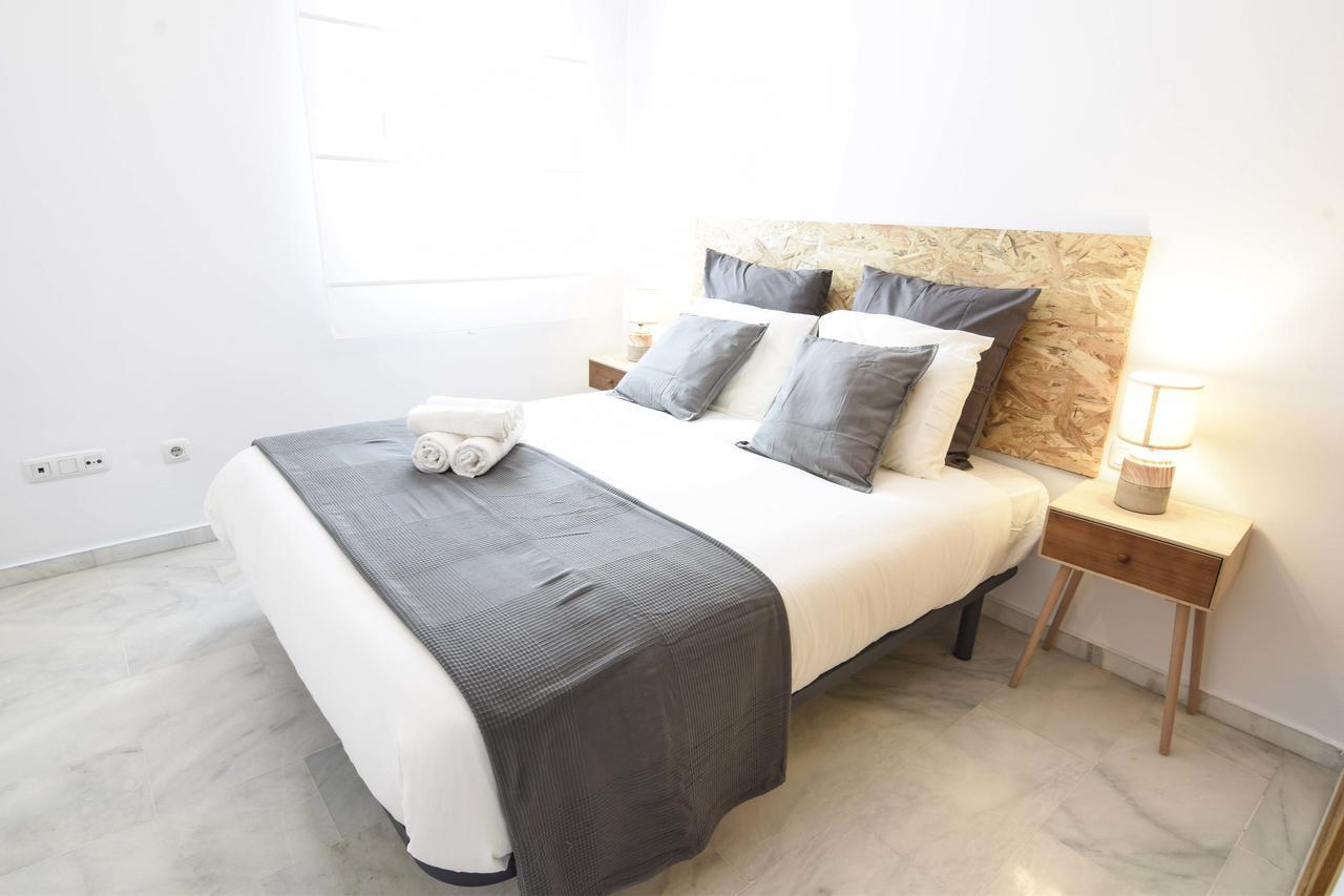 P&P Apartaments Carrera De Capuchinos Màlaga Exteriér fotografie