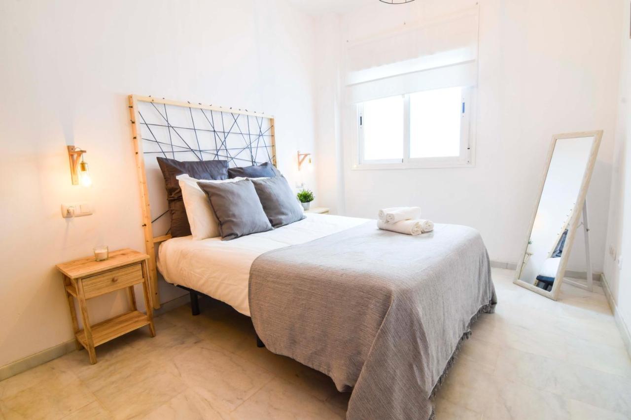 P&P Apartaments Carrera De Capuchinos Màlaga Exteriér fotografie