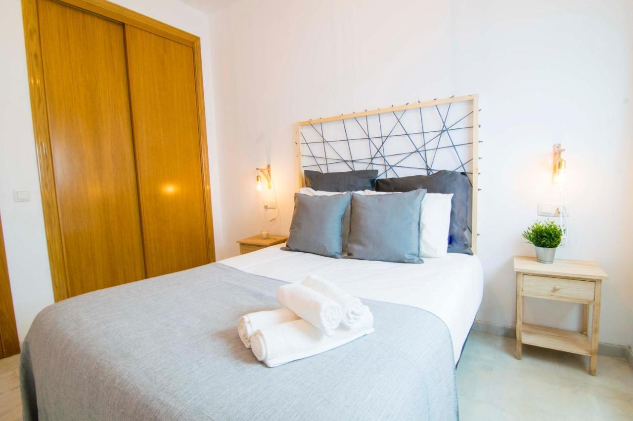 P&P Apartaments Carrera De Capuchinos Màlaga Exteriér fotografie